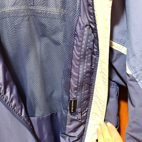 Columbia Rain Jacket - Picture 2 of 4